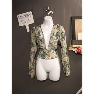 Lily white lightweight sheer top small